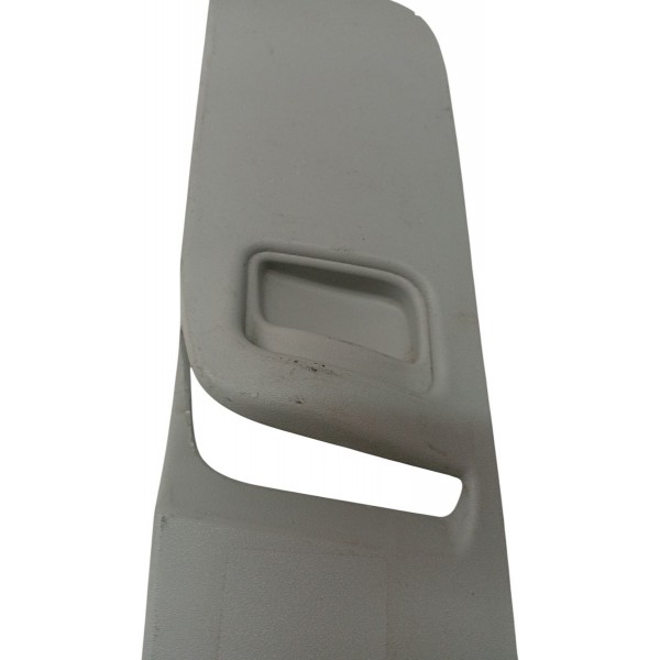 Acabamento Coluna Cinto Direito Chevrolet Vectra Gt 2009