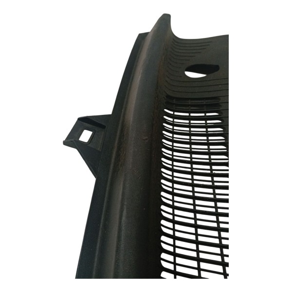 Grade Churrasqueira Esquerda Chevrolet Celta 2004 2005