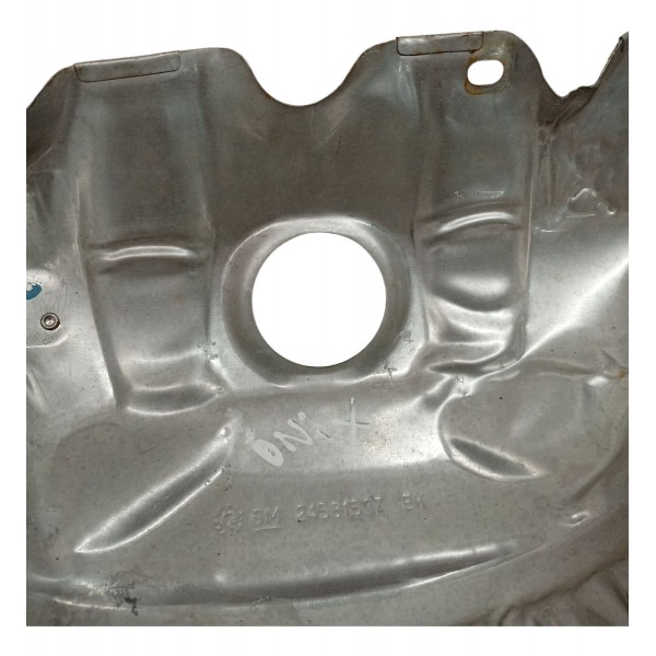 Defletor Protetor Coletor Escape Chevrolet Onix 2018