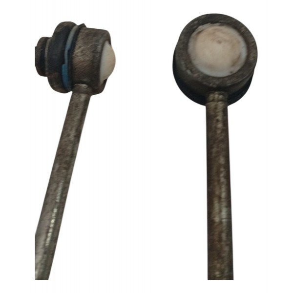 Par Bieleta Volkswagen Crossfox 2014