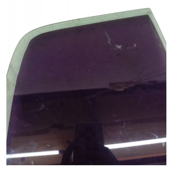 Vidro Fixo Traseiro Direito C/borracha Renault Clio 2002