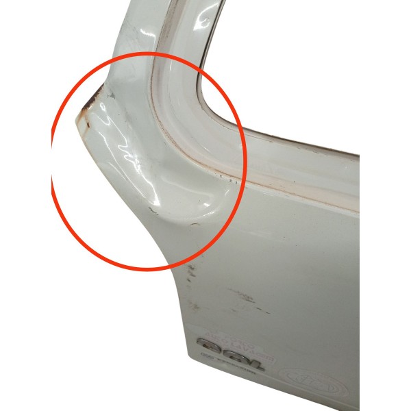 Tampa Traseira Volkswagen Gol G3 2004 Detalhe