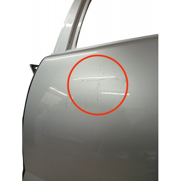 Porta Traseira Esquerda Peugeot 3008 2011 Detalhe