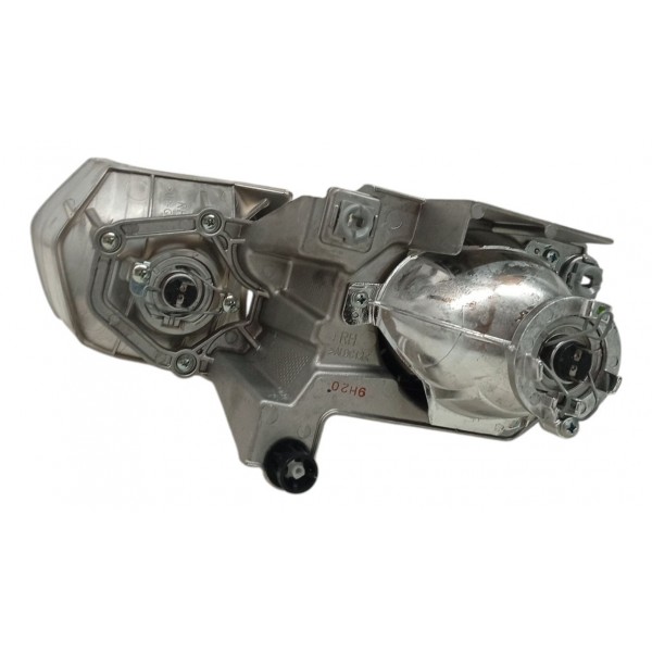 Boco Optico Farol Direito Chevrolet Tracker 2024