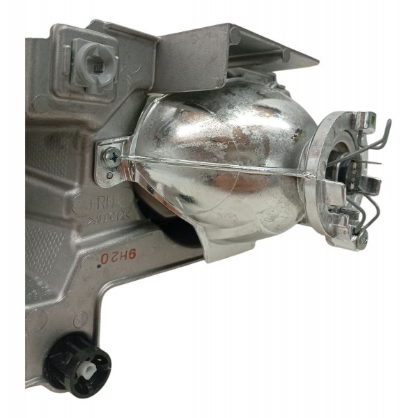 Boco Optico Farol Direito Chevrolet Tracker 2024