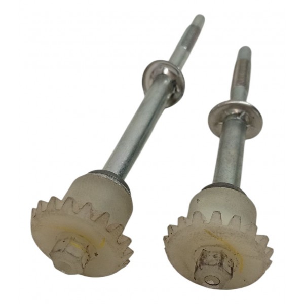 Parafuso Ajuste Farol Chevrolet Tracker 2024