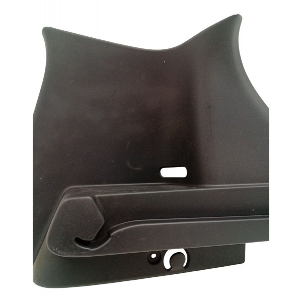 Moldura Bagagito Traseiro Direito Renault Sandero 2014