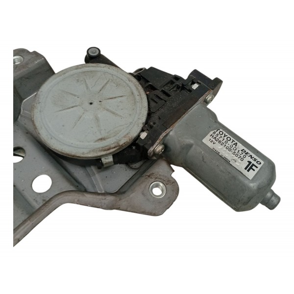 Maquina Vidro Dianteiro Direito Toyota Etios 2012 2013 2014