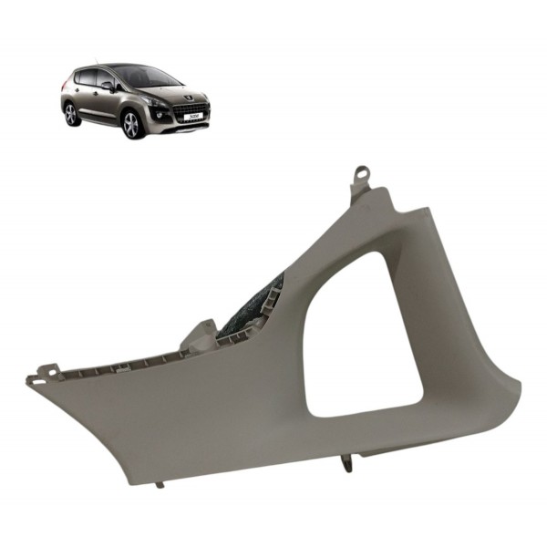 Moldura Interna Porta Malas Direita Peugeot 3008 2011