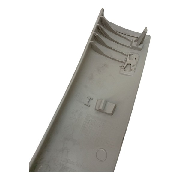 Coluna Parabrisa Dianteira Direita Peugeot 3008 2011