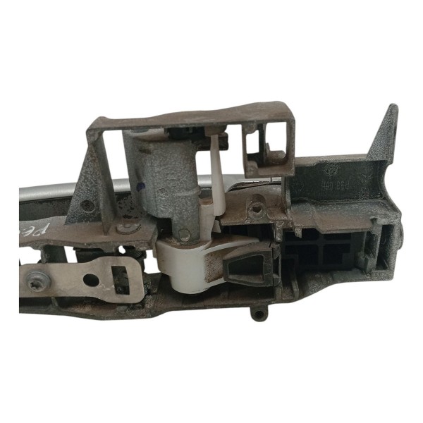 Maçaneta Externa Dianteira Direita Peugeot 3008 2011