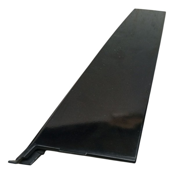 Moldura Coluna Porta Traseira Esquerda Peugeot 3008 2011