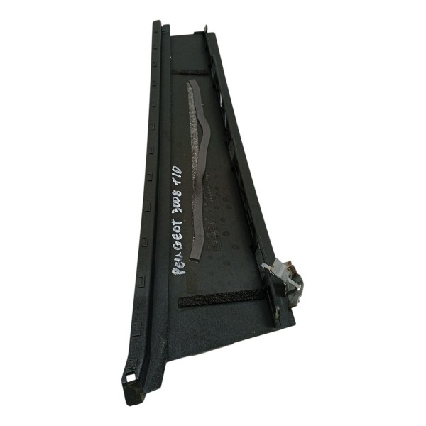 Moldura Coluna Porta Traseira Direita Peugeot 3008 2011
