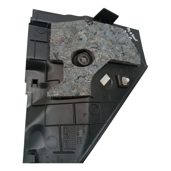 Acabamento Esquerdo Console Central Peugeot 3008 2011