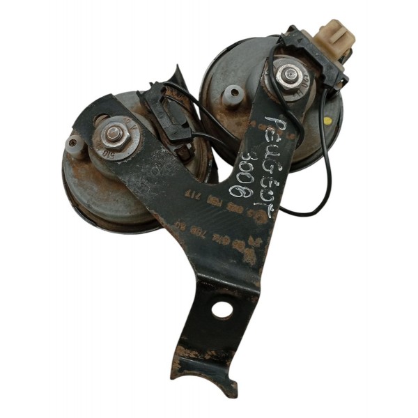 Par Buzinas Caracol Peugeot 3008 1.6 2011