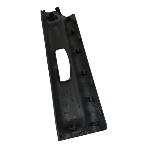 Moldura Acabamento Tampa Traseira Peugeot 3008 1.6 2011