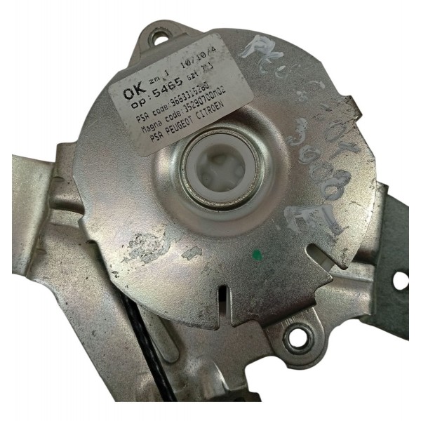 Mola Tampa Traseira Esquerda Peugeot 3008 2011 2012 2013