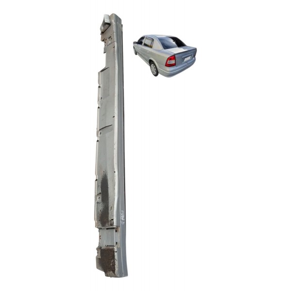 Spoiller Lateral Direito Astra Sedan 2005 Detalhe