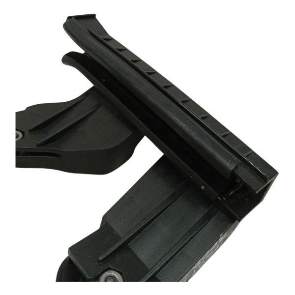 Guia Vidro Porta Dianteira Esquerda Peugeot 3008 1.6 2011