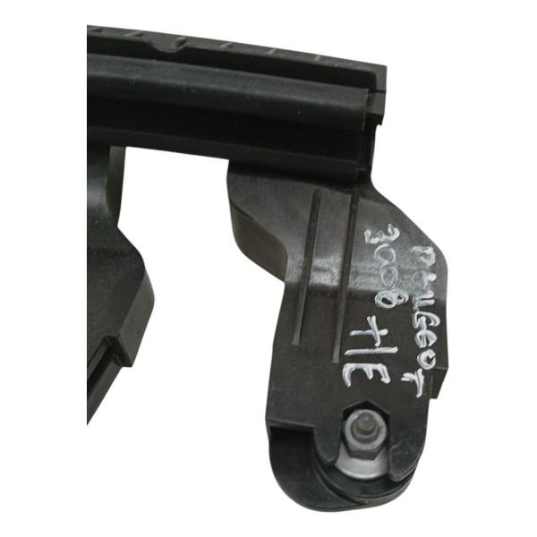 Guia Vidro Porta Traseira Esquerda Peugeot 3008 1.6 2011