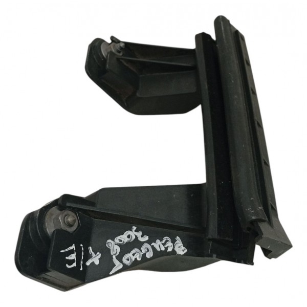 Guia Vidro Porta Traseiro Esquerdo Peugeot 3008 1.6 2011