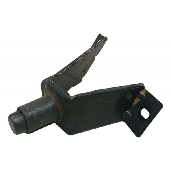 Suporte Batente Esquerdo Porta Malas Peugeot 3008 2011