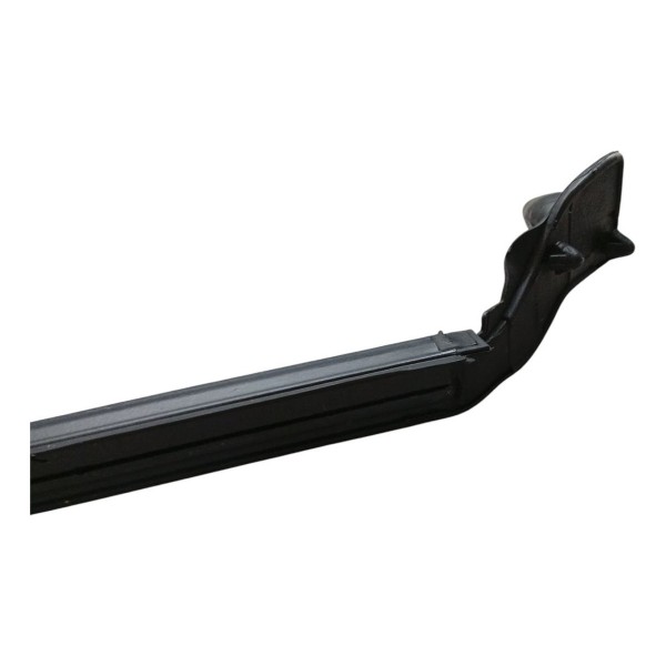 Guarnição Pestana Porta Traseira Esquerda Peugeot 3008 2011