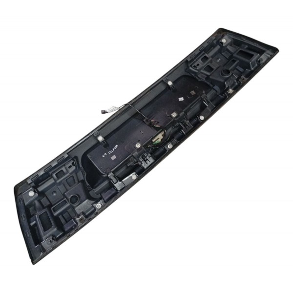 Friso Placa Tampa Traseiro Citroen C4 Picasso 2009 Detalhe