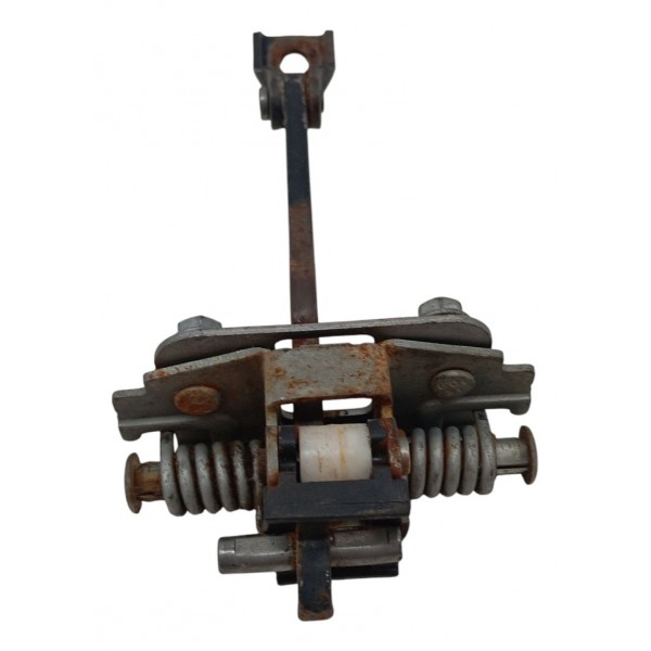 Limitador Porta Traseira Esquerda Peugeot 3008 2011