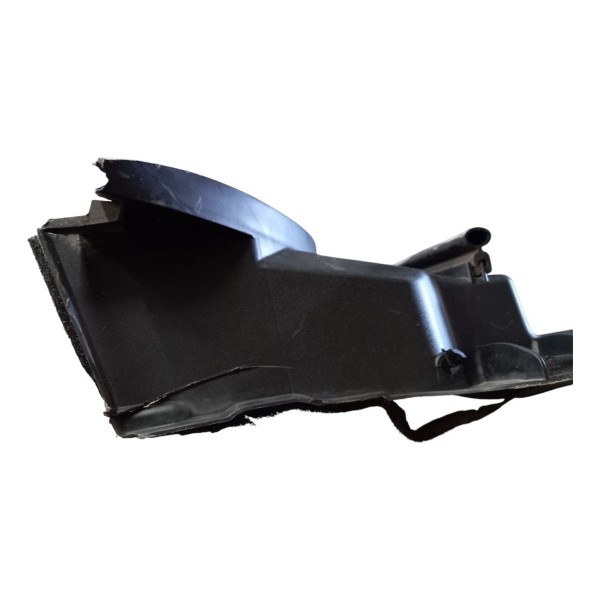 Churrasqueira Parabrisa Hyundai Creta 2018 2019 2020 Detalhe