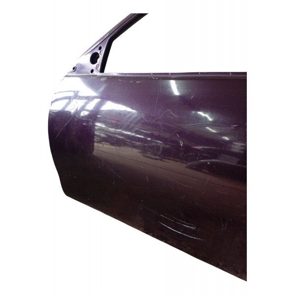 Porta Dianteira Esquerda Chevrolet Corsa Detalhes