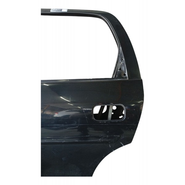 Porta Traseiro Lado Esquerdo Gm Classic Detalhe