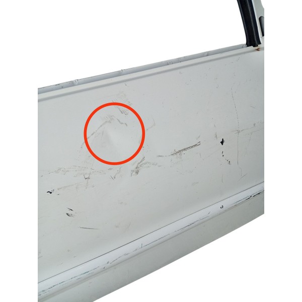 Porta Dianteira Direita Peugeot 206  Detalhes
