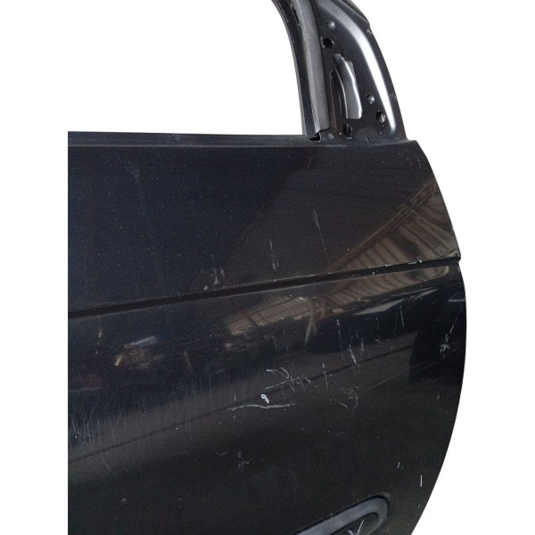 Porta Dianteira Direita Renault Scenic Detalhe