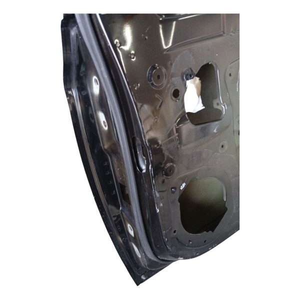 Porta Dianteira Direita Chevrolet Onix Hacth 2019 Detalhes