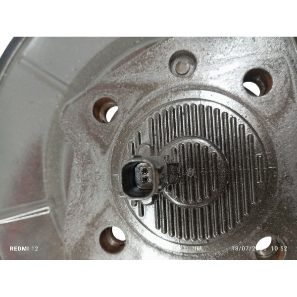 Montante Cubo Disco Traseiro Direito Toyota Corolla 2.0 2016