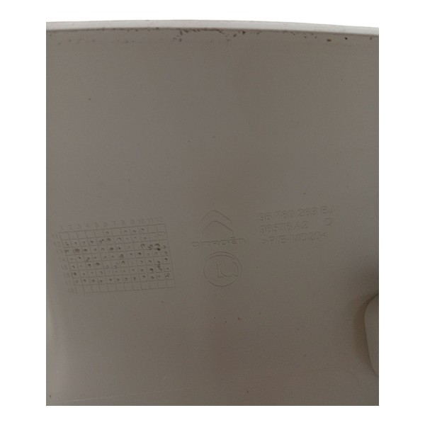 Acabamento Coluna Traseira Direita Citroen C3 2018