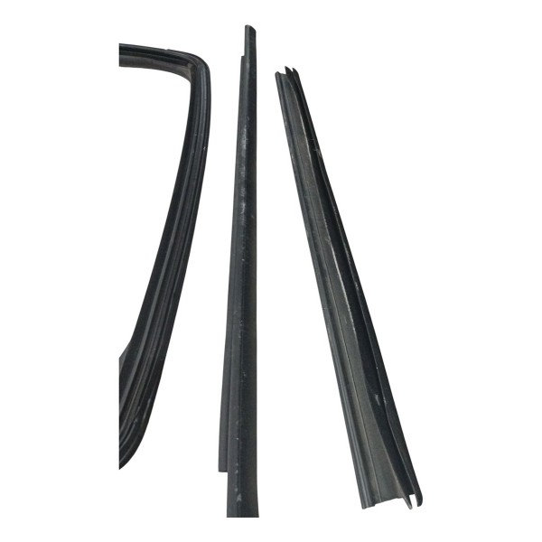 Kit Pestana Canaleta Traseira Direita Citroen C3 2018