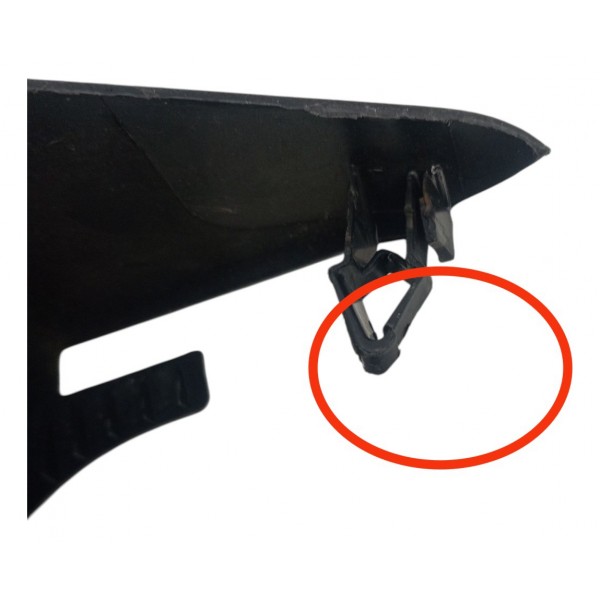 Moldura Bagagito Esquerdo Citroen C4 Picasso 2010 Detalhe