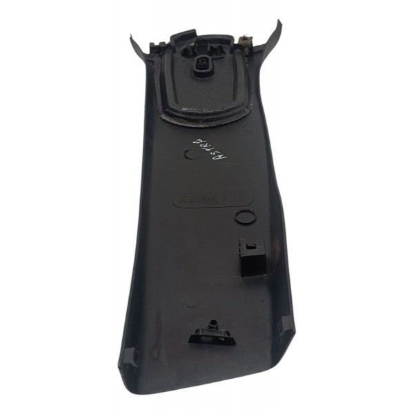 Moldura Central Esquerda Chevrolet Astra 2005 Detalhe