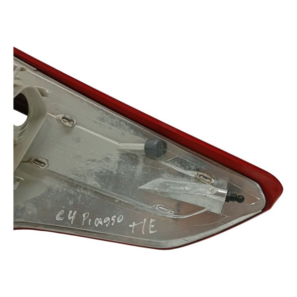 Lanterna Traseira Esquerda Citroen C4 Picasso 2.0 2009