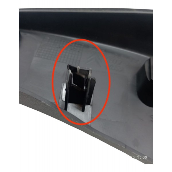 Moldura Direita Painel Citroen C4 Picasso 2009 Detalhe