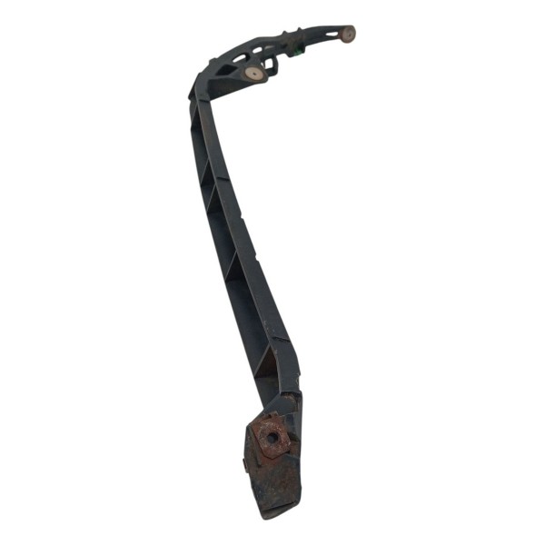 Guia Parachoque Traseiro Esquerdo Chevrolet Astra Sedan 2005