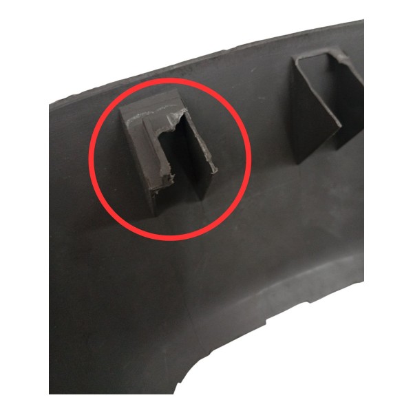 Acabamento Interno Porta Luvas Fiat Stilo 2008 Detalhe