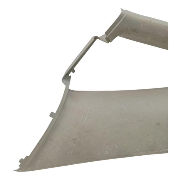 Moldura Traseira Direita Volkswagen Gol G3 2003 Detalhe