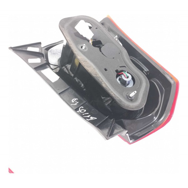 Lanterna Traseira Direita Toyota Etios 1# Direito