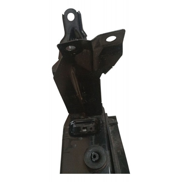 Travessa Inferior Radiador Volvo Xc60 2.0  T5 2012