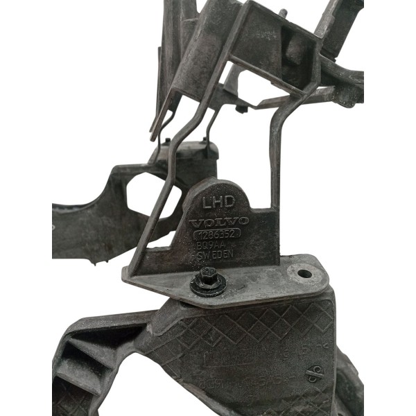 Suporte Painel Frontal Volvo Xc60 T5 2012