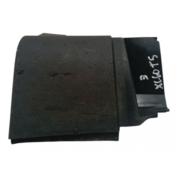 Moldura Parabarro Esquerdo Volvo Xc60 T5 2012 Detalhe