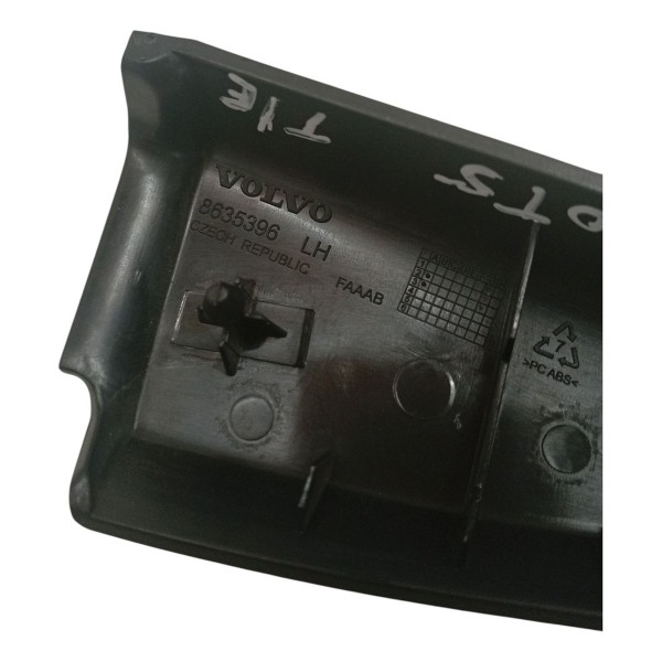 Acabamento Porta Traseira Esquerda Volvo Xc60 T5 2012